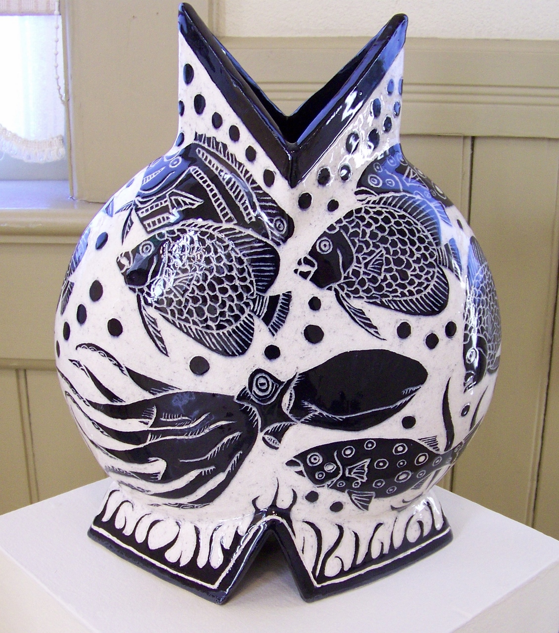 Stinson octopus vase